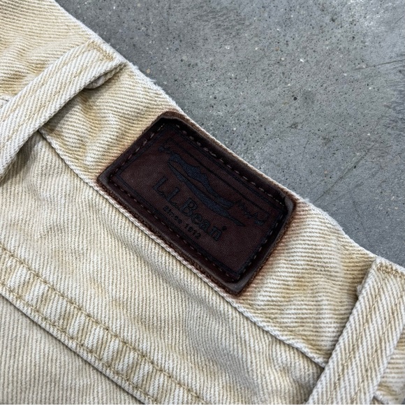 Sun-Faded L.L. Bean Jeans - Picture 3 of 4